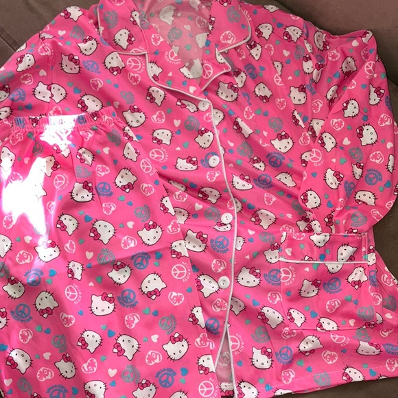 Hello Kitty Other - New hello kitty & friends Sz L teen Womens sleep pajamas